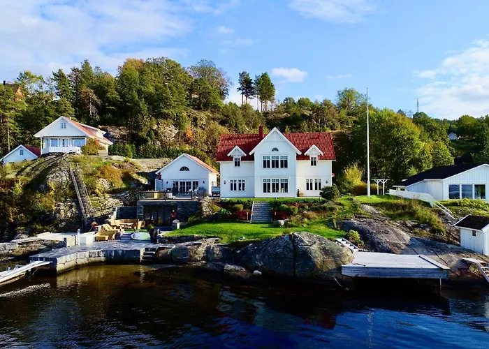 Leilighet Ved Sjoen I Idylliske Risor