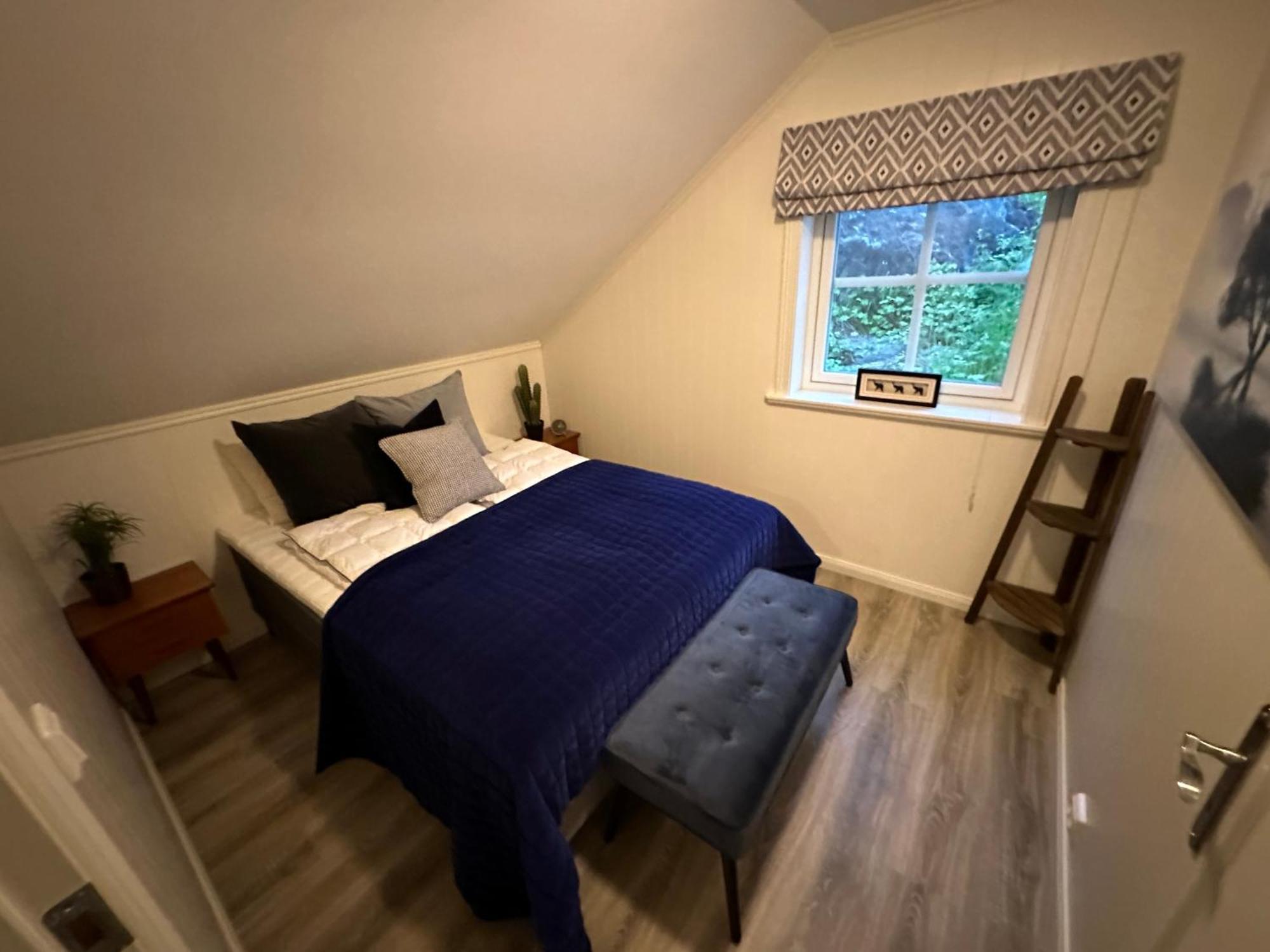 Ved Sjoen I Idylliske Apartment