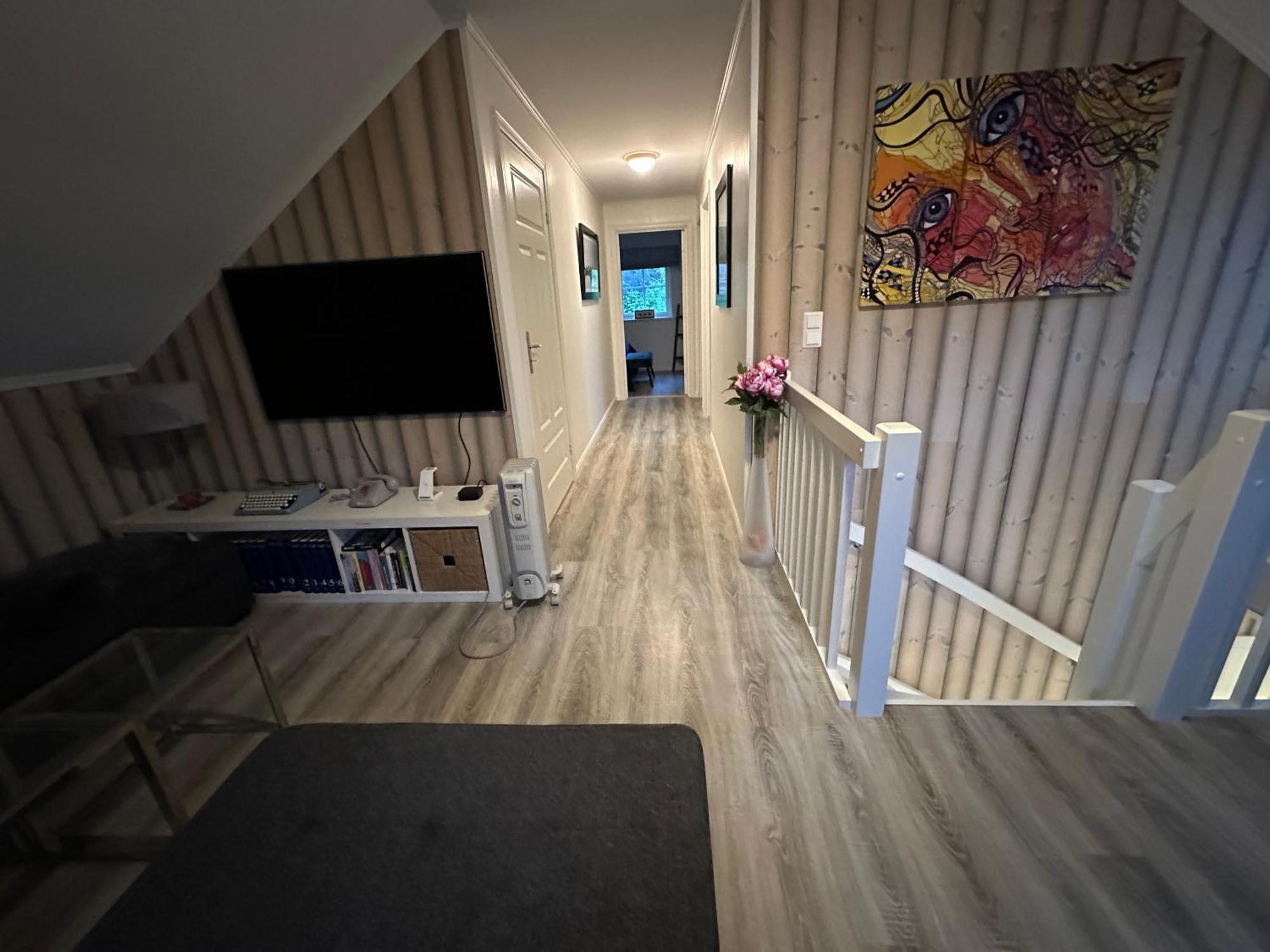Ved Sjoen I Idylliske Apartment Risor