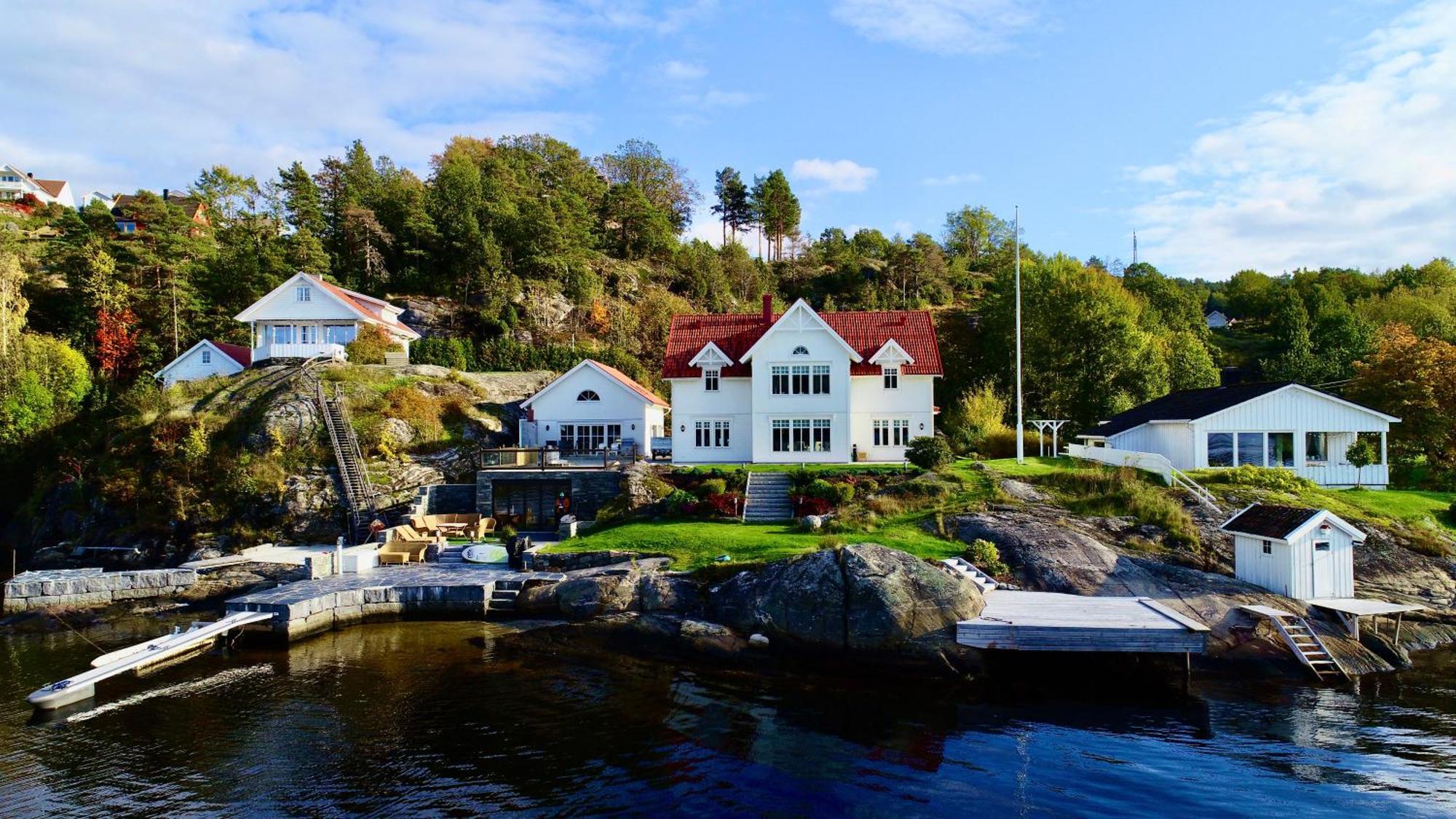 Ved Sjoen I Idylliske Apartment